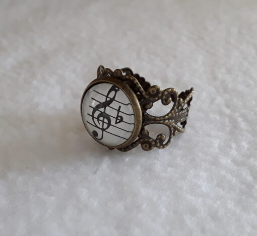Ring "Romantic Music"